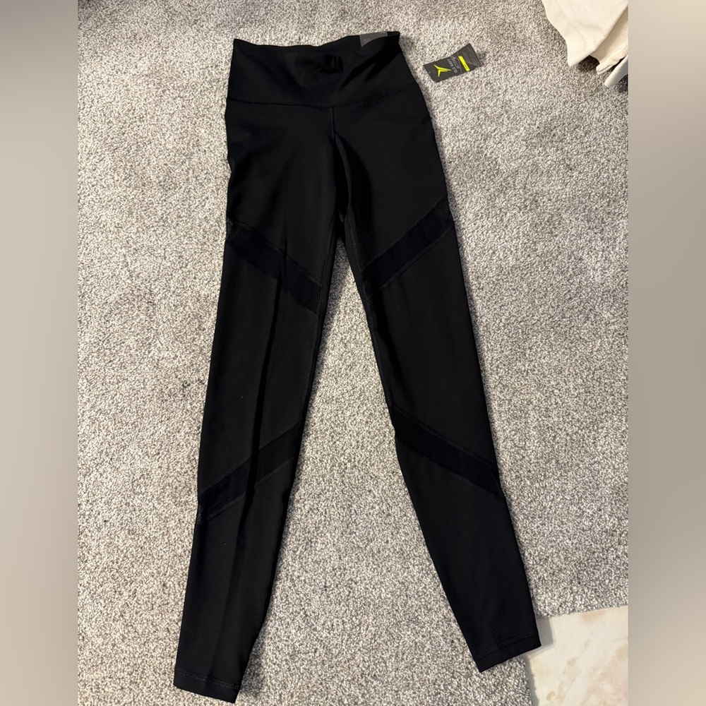 Old Navy Active Black Leggings